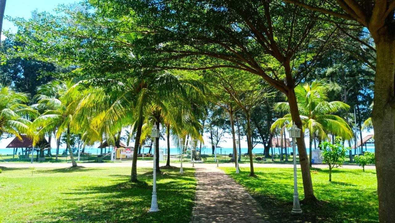 D'Ocean Homestay in Tiara Desaru Residence Bagian luar foto