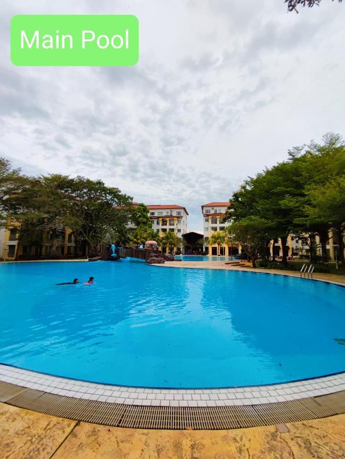 D'Ocean Homestay in Tiara Desaru Residence Bagian luar foto